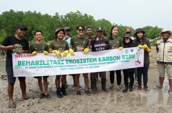 Sharp Indonesia Rehabilitasi Ekosistem Karbon Biru